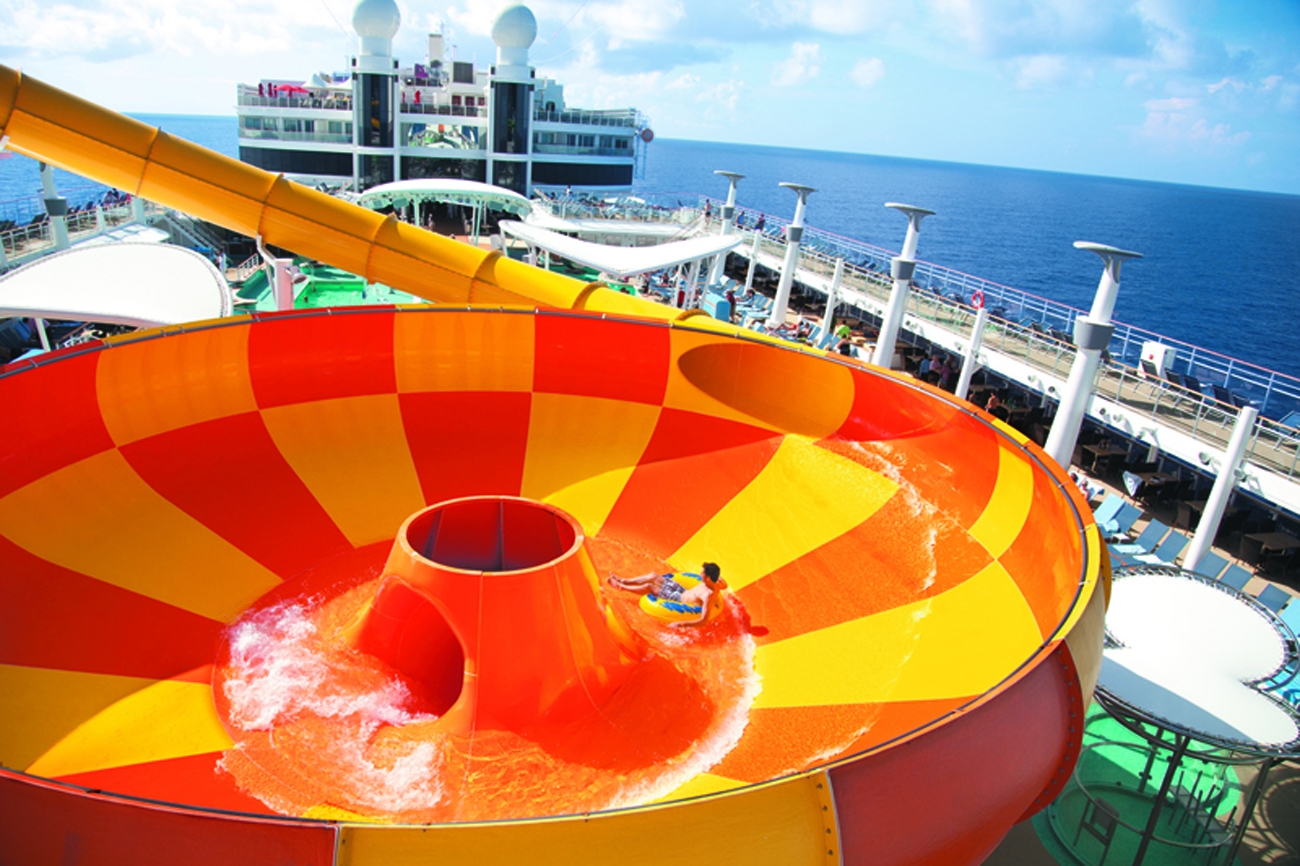 Norwegian Epic AquaPark slide
